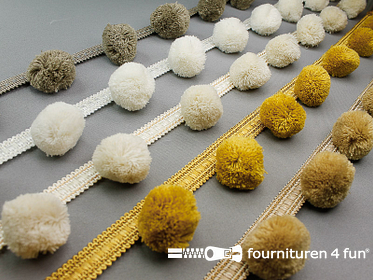 Sierband met pompons