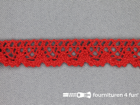 COUPON 8,55 meter (2 stukken, 4,9 + 3,65 meter)  meter Ibiza broderie 16mm rood