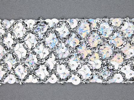 Pailletten band 40mm hologram zilver met ruitjes draad