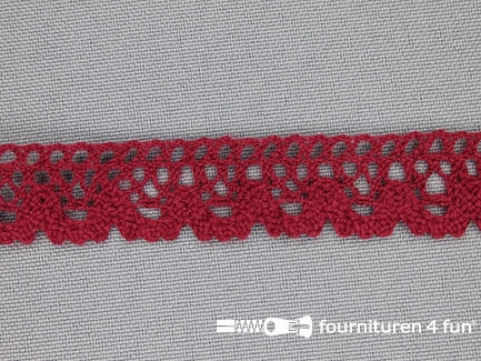 COUPON 11,5 meter (3 stukken, 8,5 + 1,5 + 1,5 meter) Ibiza broderie 16mm bordeaux