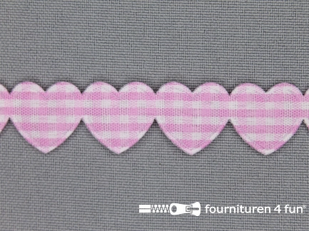 Guirlande hartjes 15mm roze