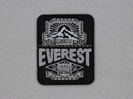 Stoere applicatie 32x40mm Mount Everest