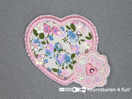 Brocante applicatie 55x40mm hartje - bloem licht roze