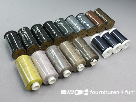 Naaigaren assortiment – 17 klosjes - verschillende kleuren
