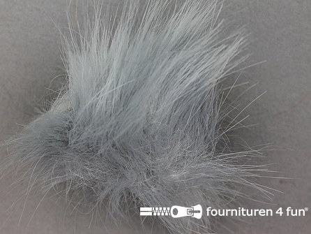 Bont pompon 8cm licht grijs