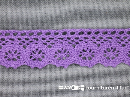COUPON 9 meter Ibiza broderie 23mm lila