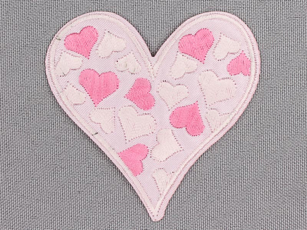 Applicatie 60x60mm roze hart met hartjes