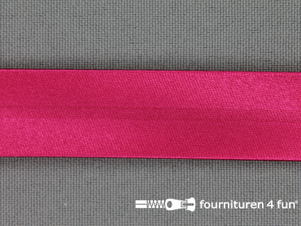 COUPON 3,8 meter (2 stukken, 1,4 + 2,4 meter) Satijnen biasband 18mm fuchsia roze