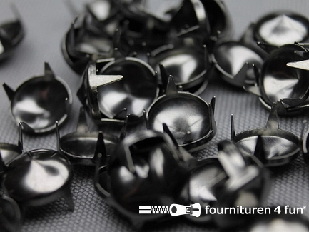RESTANT 16 stuks Studs 10mm bol spits zwart zilver