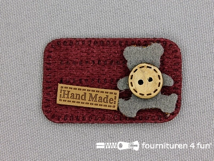 Decoratieve 3D applicatie - 45x28mm - "Hand Made" beertje - bordeaux - grijs