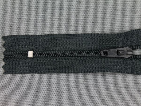 Niet deelbare nylon rits 3mm 80t/m140cm