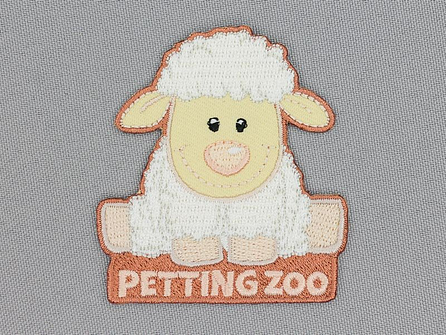 Applicatie 57x62mm Petting Zoo schaapje