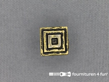Gouden knoop 10mm vierkantjes
