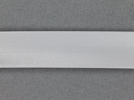 Satijnen biasband 18mm licht grijs