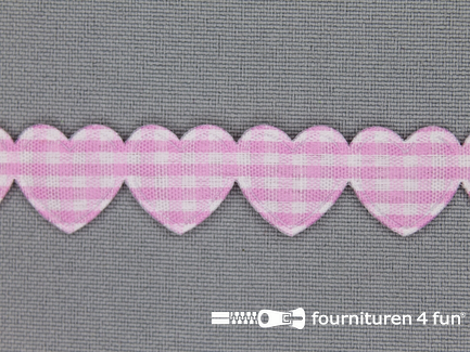 Guirlande hartjes 15mm roze