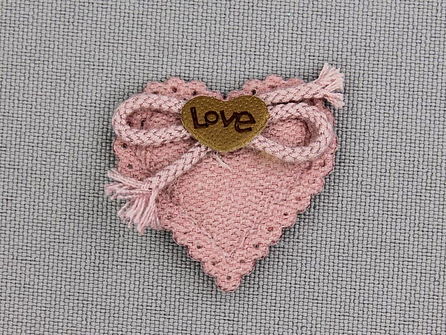 Quilt applicatie 30x28mm hartje "Love" - roze