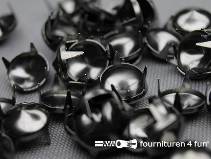 RESTANT 16 stuks Studs 10mm bol spits zwart zilver