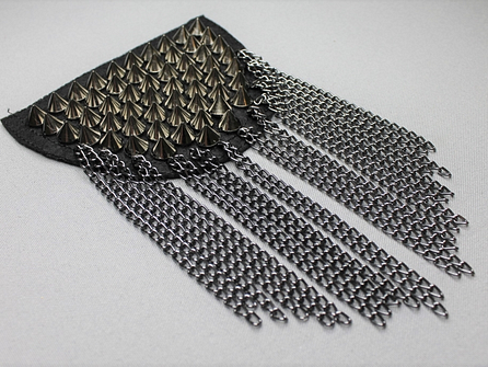 Steampunk schouder epaulet 120x90mm zwart zilver