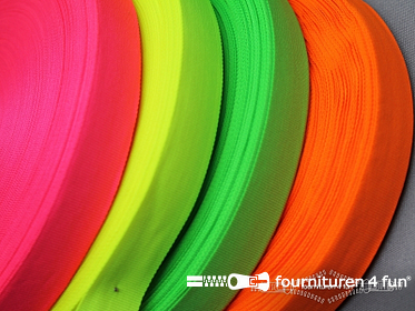 Neon Fournituren