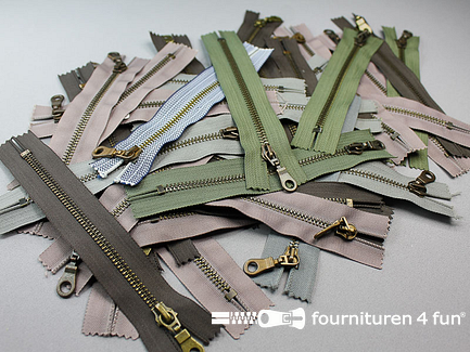 RESTPARTIJ 33 stuks niet deelbare bronzen ritsen - meerdere kleuren - 15/16cm