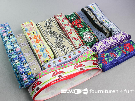 RESTANT circa 25 meter Deco lint & band - verschillende kleuren en motieven