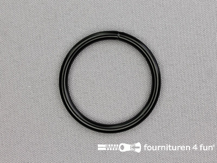 Stalen ring 35mm zwart