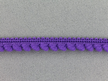 Kaart 25 meter bolletjesband 10mm paars
