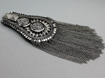 Steampunk schouder epaulet 95x65mm zilver - zwart zilver