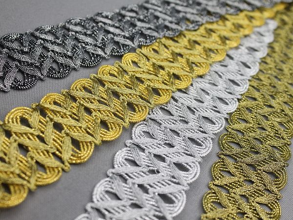 RESTANTEN - Goud- en zilver sierband