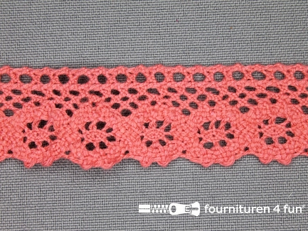 COUPON 4 meter Ibiza broderie 23mm perzik